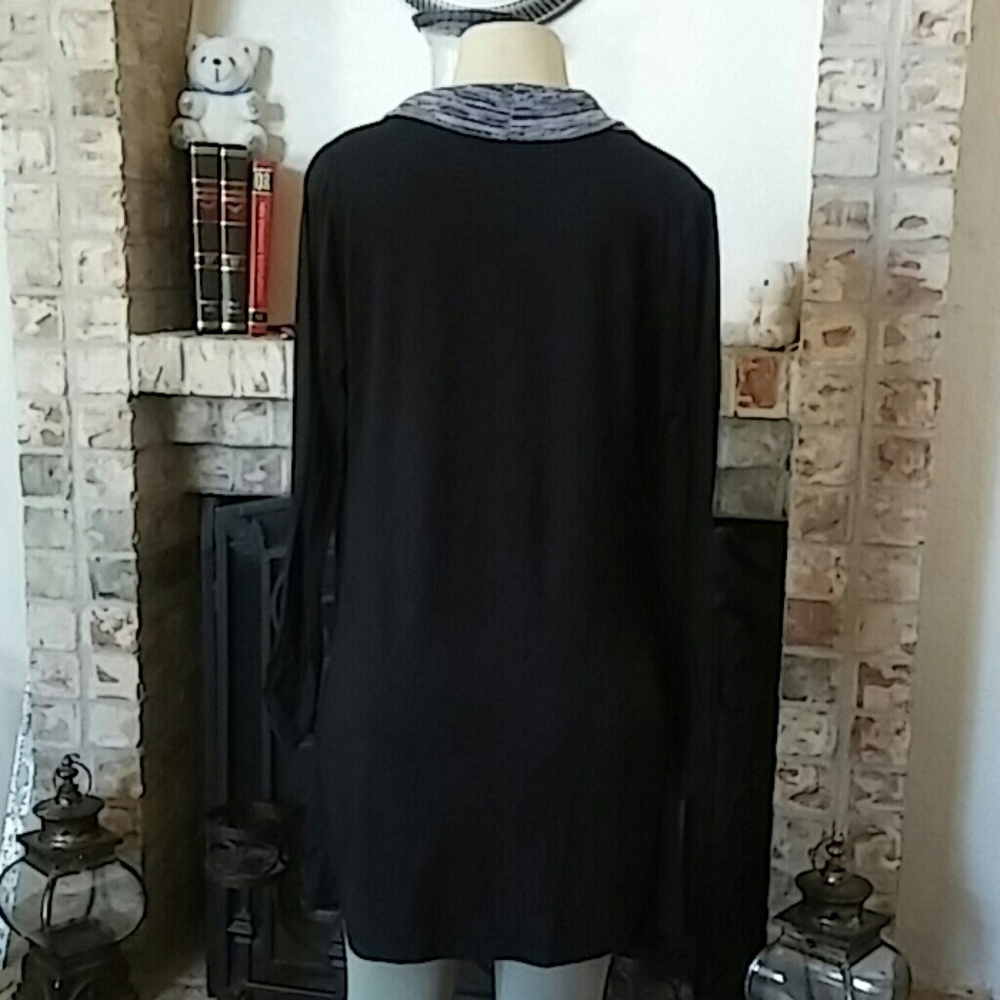 Delirious Cardigan-Blouse - Picture 5 of 8